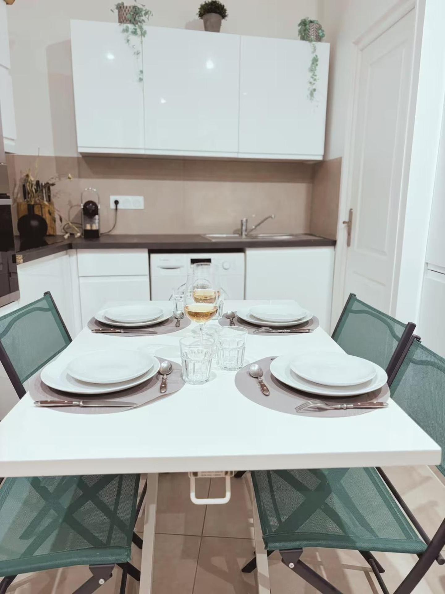 Appartement Palm T2 Borniol *